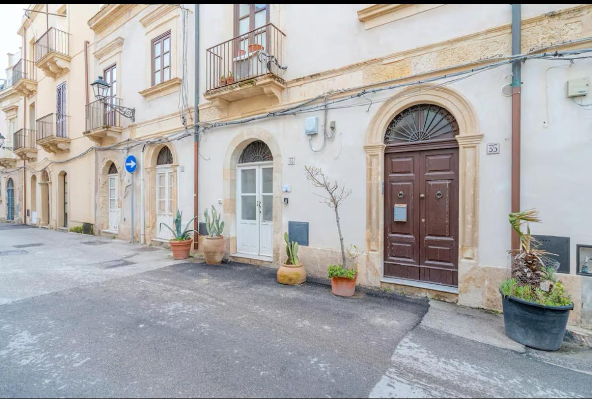 Appartement La Casa Di Eva In Via Nizza à Syracuse Extérieur photo