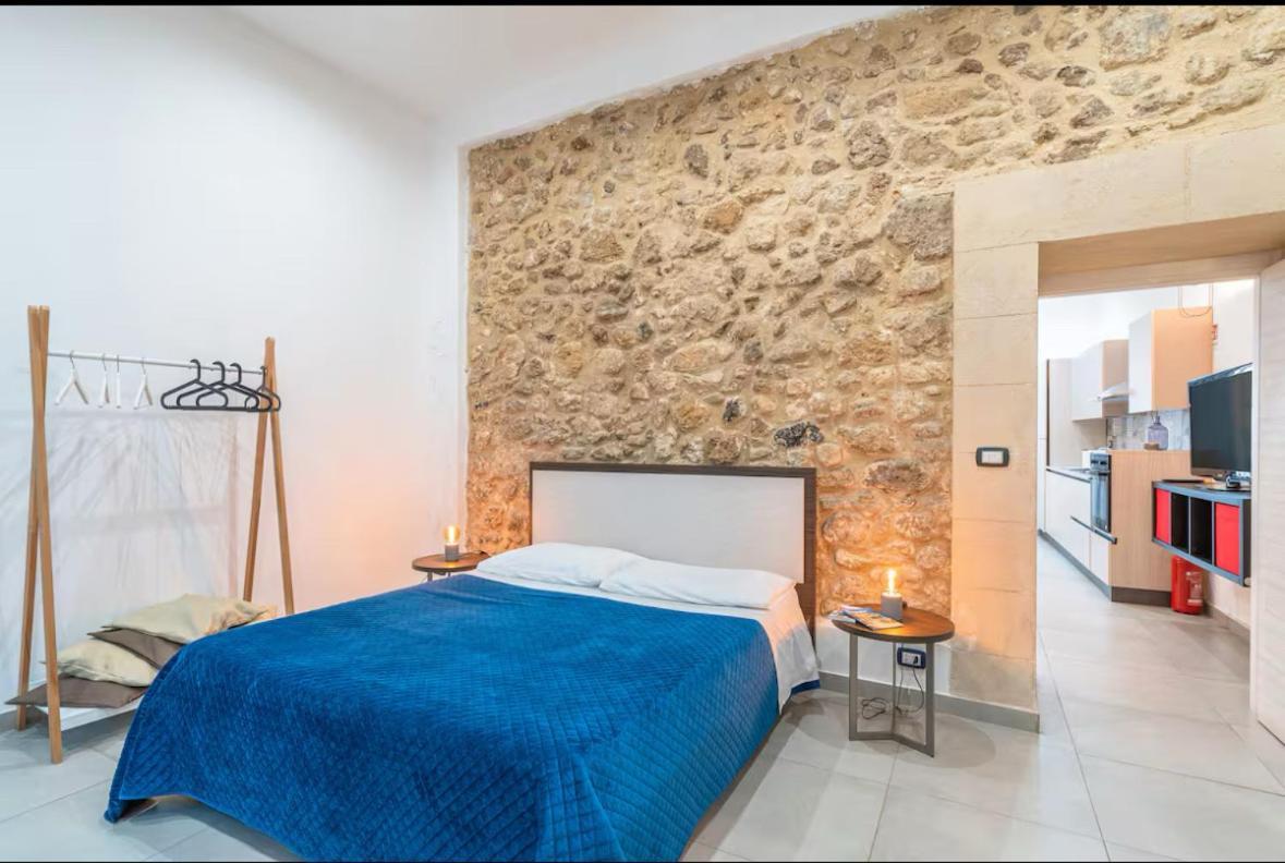 Appartement La Casa Di Eva In Via Nizza à Syracuse Extérieur photo