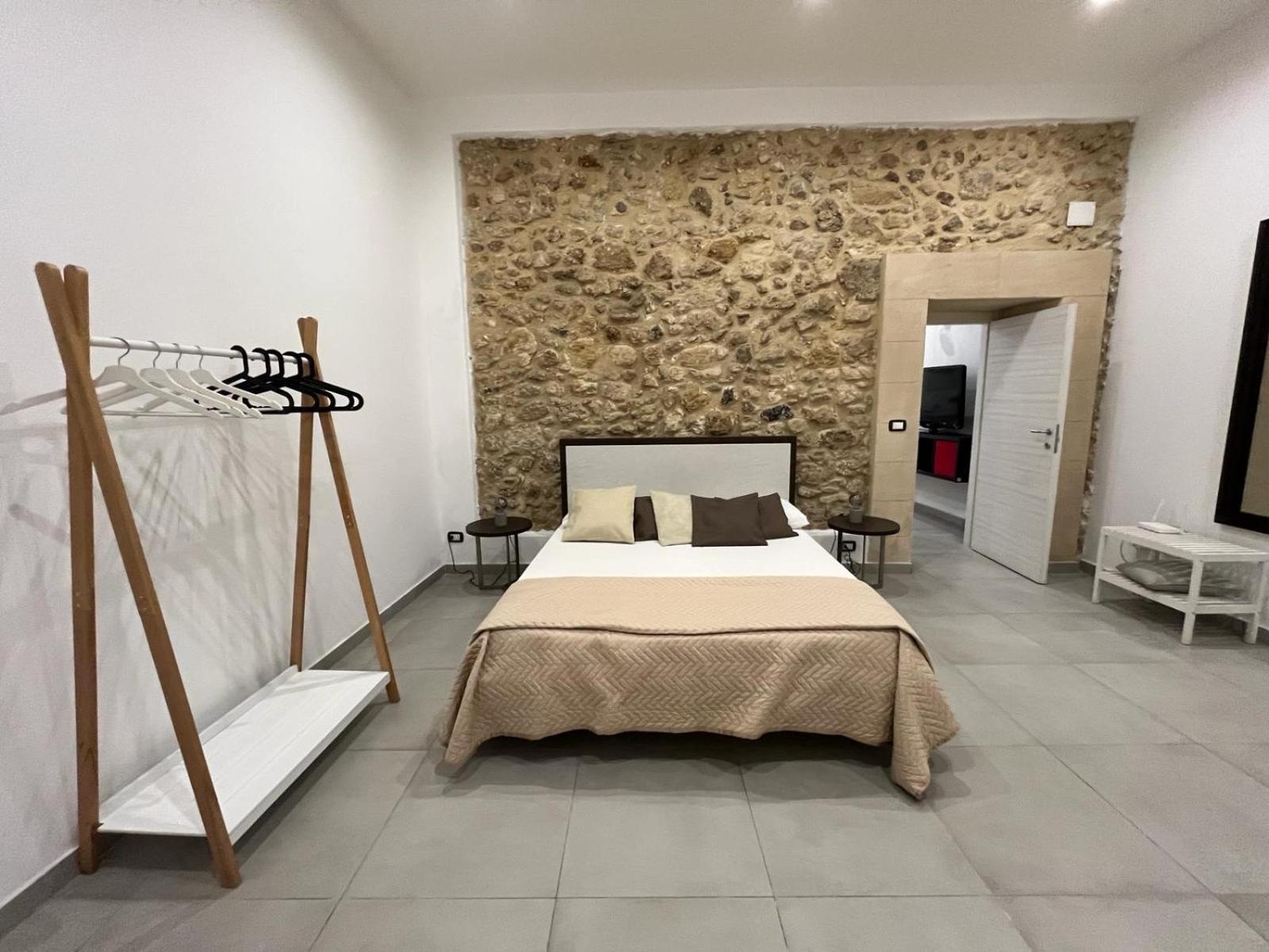 Appartement La Casa Di Eva In Via Nizza à Syracuse Extérieur photo